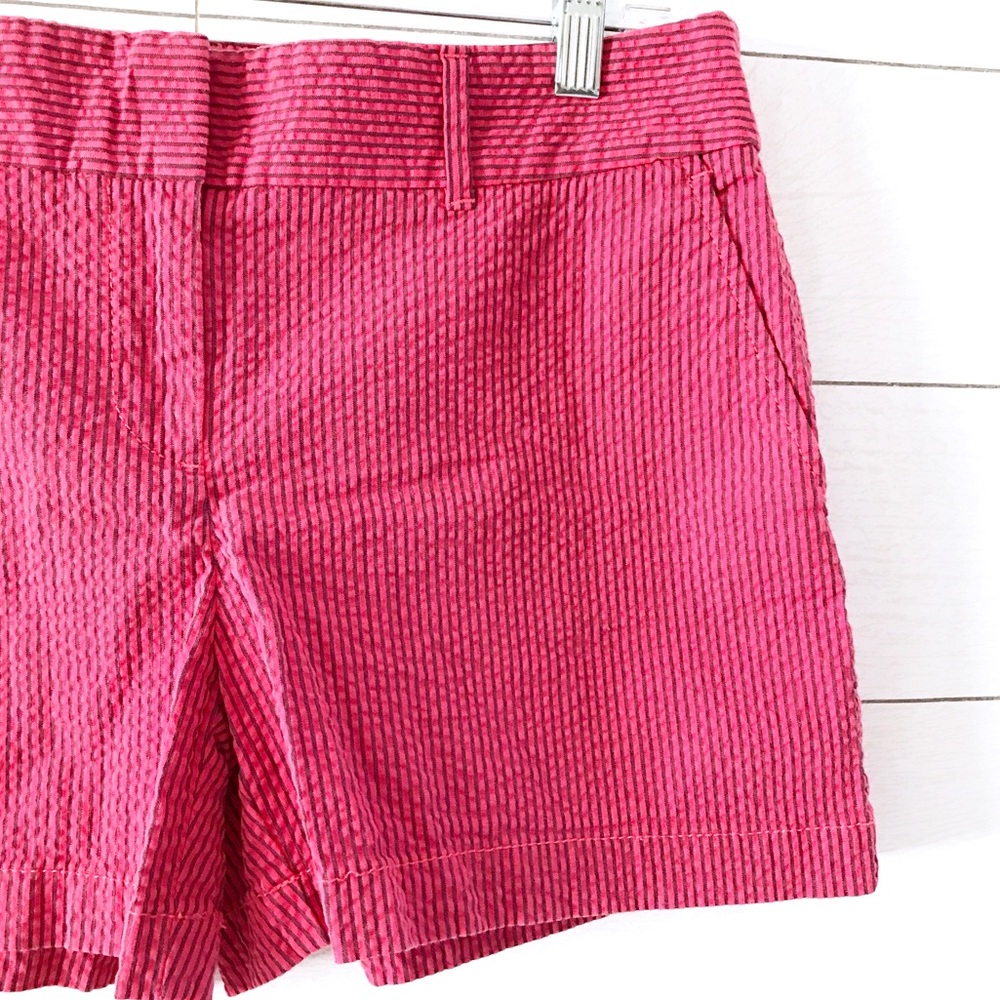 ❌SOLD❌ LOFT Red Blue Striped Seersucker Shorts - Picture 4 of 8